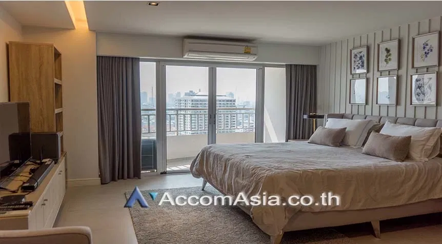 รูป 🔼🔽 AccomA 📩 Classic-style condo with large layout and natural breeze in Sathorn (AA19681) - รูปที่ 9/19