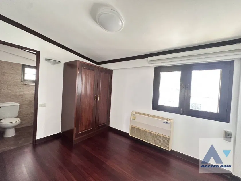 รูป 🔼🔽 AccomA 📩 An Adorable Charming Semi-Detached House set in a private and secured compound (2317188) - รูปที่ 20/20