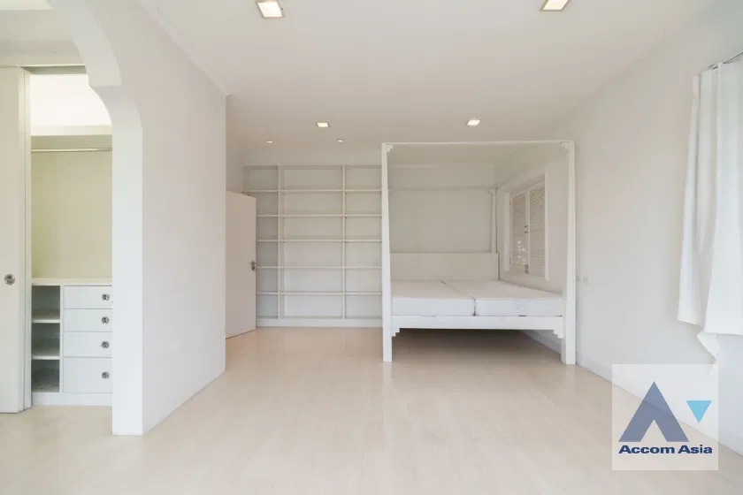 รูป 🔼🔽 AccomA 📩 Spacious 3-story townhouse with lush green space for rent in garden compound with pool (AA16507) - รูปที่ 20/20