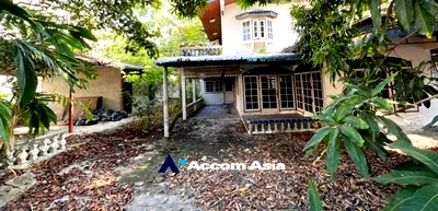Houses for rent Soi Sukhumvit 101 : 🔼🔽 AccomA 📩  3 BR House in  Suan Luang (AA33310)