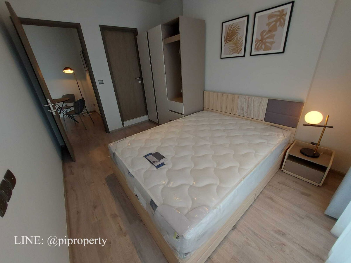 picture Luxury condo big 1bedroom unit for rent in Rhythm Ekkamai Estate. Fully furnished with a open view. Great Thonglor - Ekkamai lifestyle. - 14/44