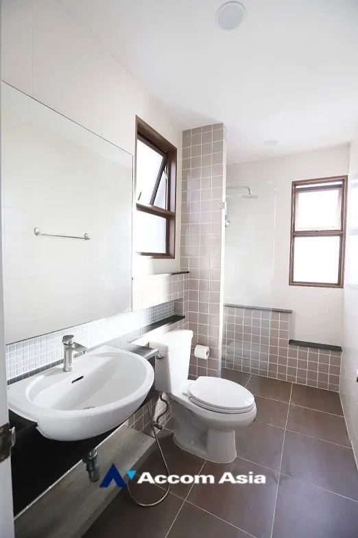 picture 🔼🔽 AccomA 📩 Fully Furnished 3 BR Townhouse @The Private Sukhumvit-Bangchak (AA35015) - 11/15