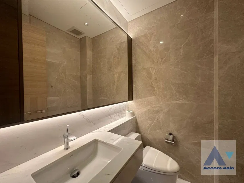 รูป 🔼🔽 AccomA 📩  2 BR Condominium @Sindhorn Residence (AA39445) - รูปที่ 10/12