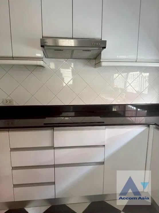 picture 🔼🔽 AccomA 📩 Private Swimming Pool 2 BR House in Khwaeng Sam Sen Nai (AA42941) - 17/20