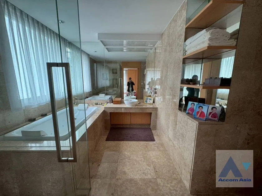 picture 🔼🔽 AccomA 📩 Modern glass house with double-height living in Sathorn (AA43855) - 15/18