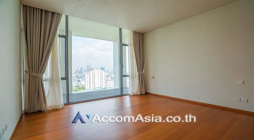 รูป 🔼🔽 AccomA 📩  Contemporary condominium with full-height windows and open space in Sathorn (AA27661) - รูปที่ 7/18