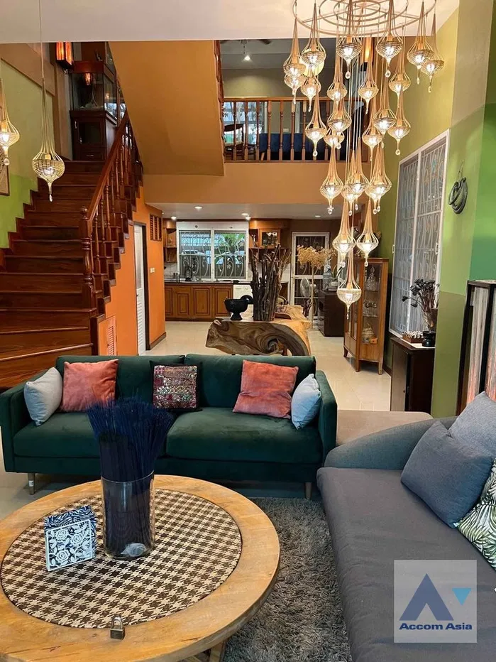 picture 🔼🔽 AccomA 📩 Stylish townhouse 3 beds for rent in Sukhumvit, Bangkok near BTS Punnawithi (AA39864) - 2/20