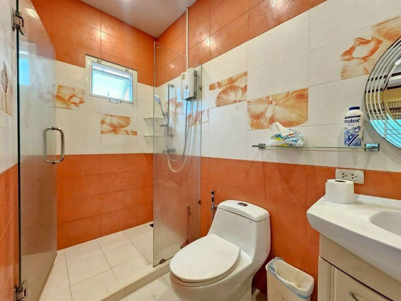 picture 2.5-storey pool villa for sale, Matchanu Intersection, Pattaya, Jomtien Palace - 14/20
