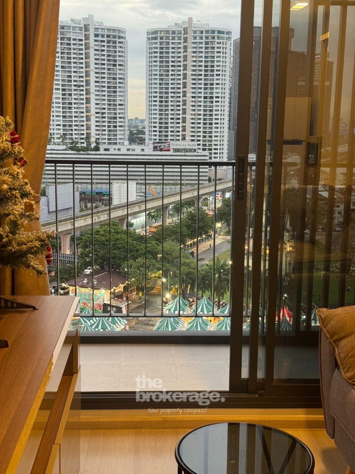 รูป LINE : @thebrokerage ให้เช่าคอนโด Life Phahon - Ladprao (ไลฟ์ พหล – ลาดพร้าว) 1ห้องนอน 35ตรม. 25,000 บาท  ห้องมุม ตกแต่งครบ - รูปที่ 7/15