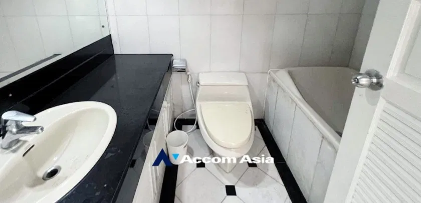 picture 🔼🔽 AccomA 📩  3 BR Condominium @Baan Suan Petch (AA25984) - 9/10