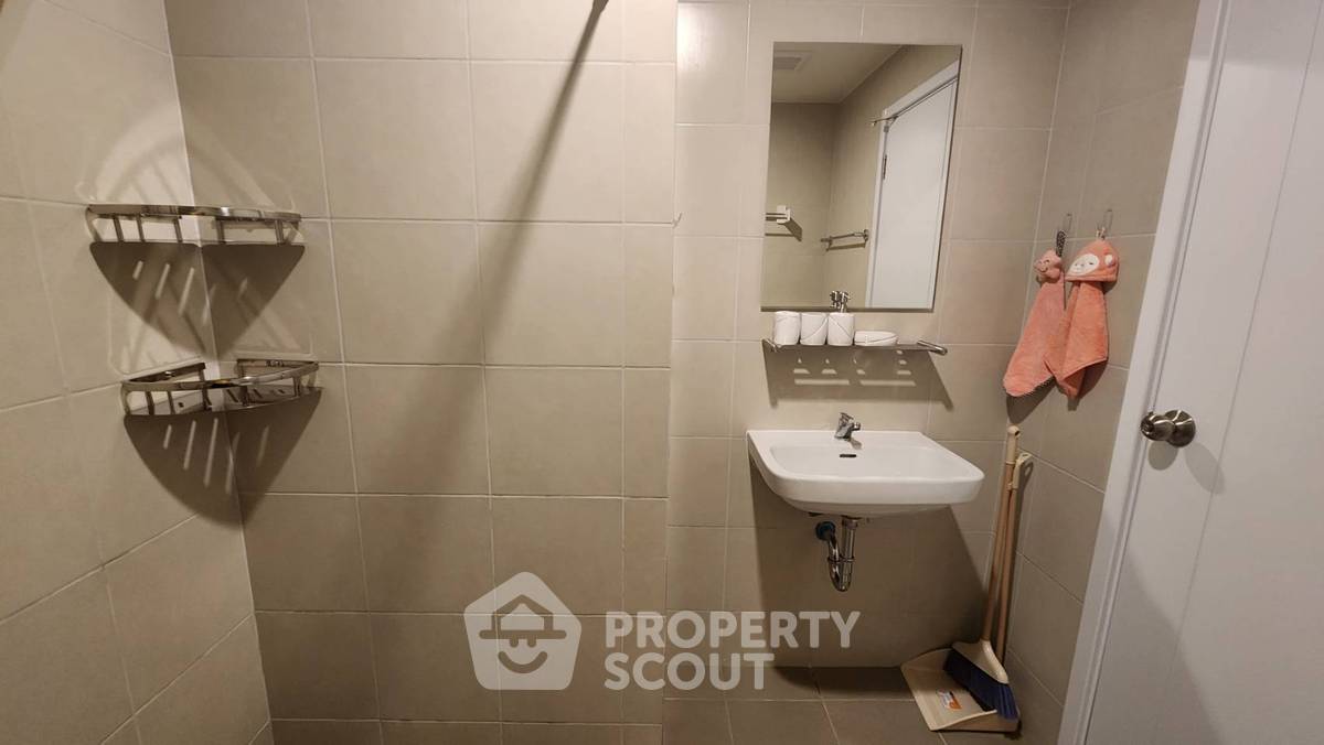 picture Studio Condo at Hay Huahin in Nong Kae (ID 2285024) - 5/8