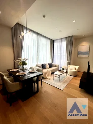 ขายคอนโด : 🔼🔽 AccomA 📩 Corner Unit 2 BR Condominium @28 Chidlom (AA42437)