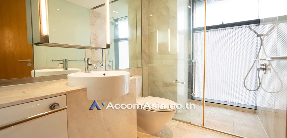 รูป 🔼🔽 AccomA 📩 Elegant modern condominium with city view in Sathorn (AA29635) - รูปที่ 13/14