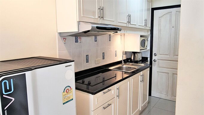 รูป Studio Condominium @ Jomtien Beach Condo - Rimhad - รูปที่ 5/27