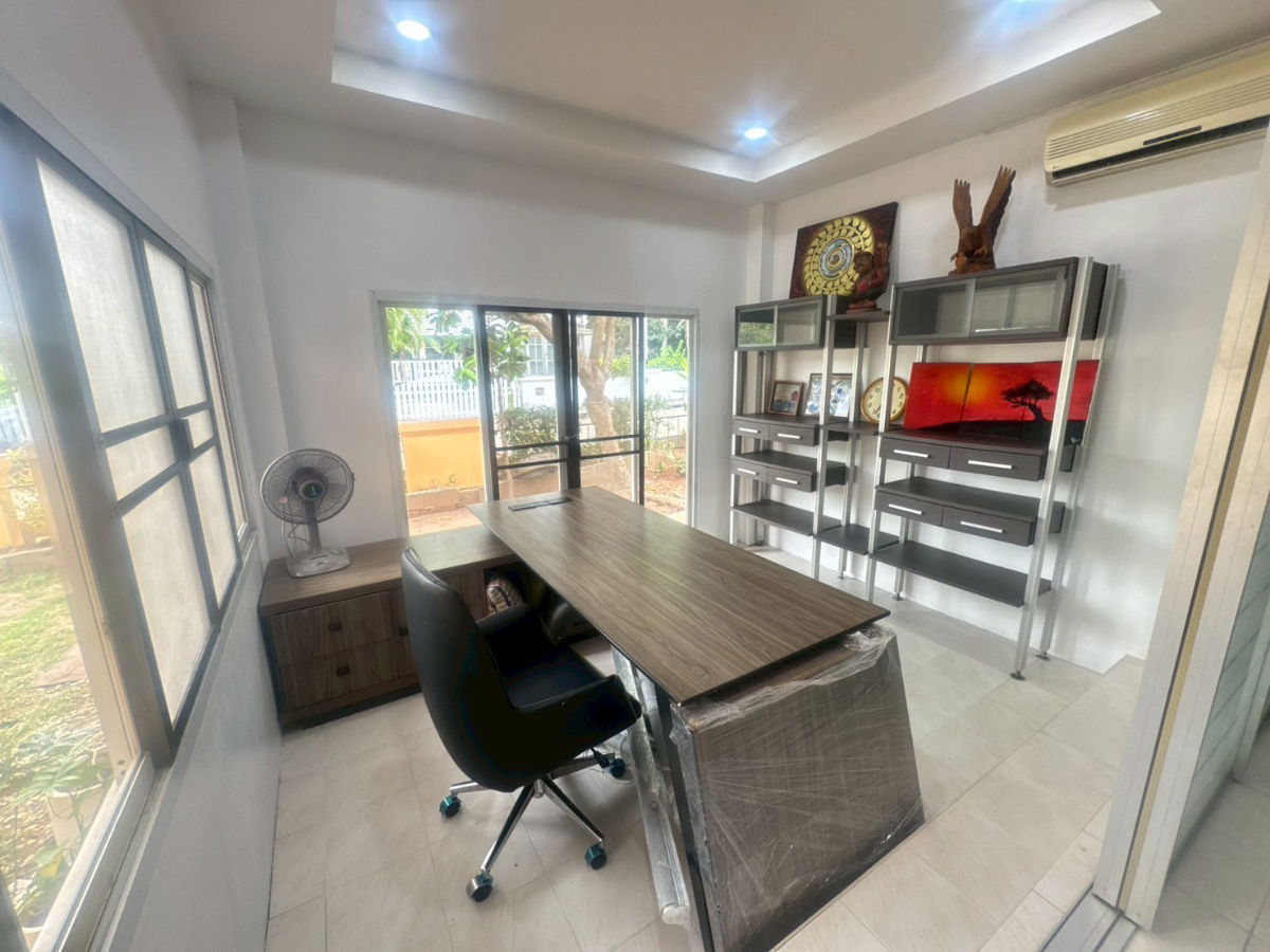 รูป ให้เช่าบ้านเดี่ยว 2 หลัง พื้นที่กว้าง 160 ตร.ว. เพียง 35,000 บาท/เดือน - รูปที่ 11/30