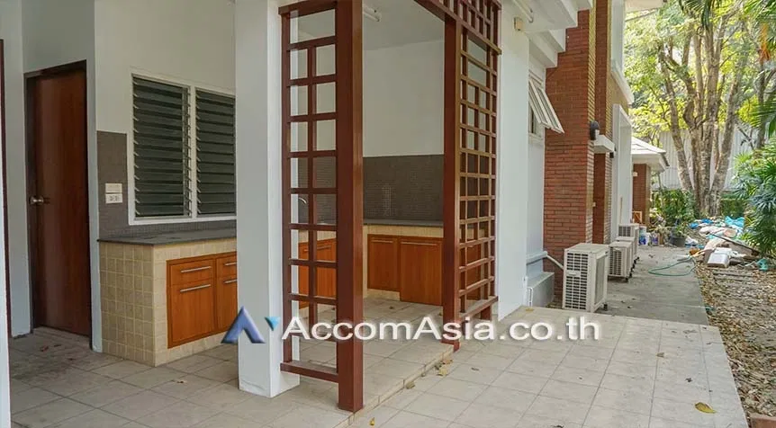 picture 🔼🔽 AccomA 📩 Large private house with indoor pool and garden in Sukhumvit (AA24100) - 9/19