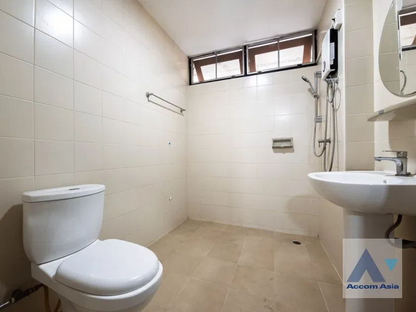 รูป 🔼🔽 AccomA 📩 House for rent in Sathorn with garden space, near BTS Chong Nonsi (1712188) - รูปที่ 18/20
