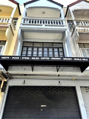 Shophouses for rent Pathumthani : Shop House For Rent Rangsit Khlong Song Pathum Thani