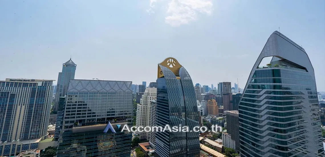 รูป 🔼🔽 AccomA 📩 Duplex Condo,Fully Furnished 3 BR Condominium @Noble Ploenchit (AA25140) - รูปที่ 7/14