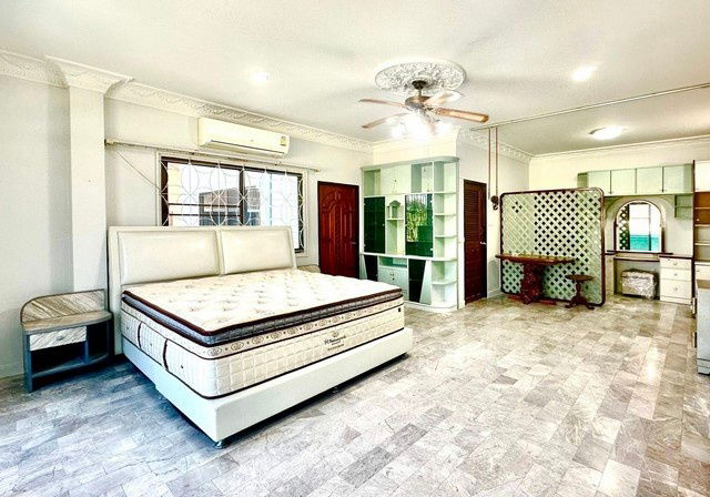 picture Detached House For Rent Taling Chan Bangkok - 7/8