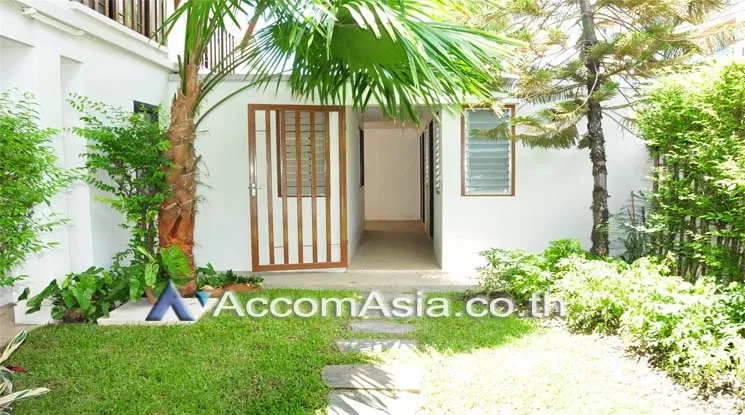 รูป 🔼🔽 AccomA 📩 Family-friendly home with pool, mini field, and light-filled space (13002120) - รูปที่ 15/17