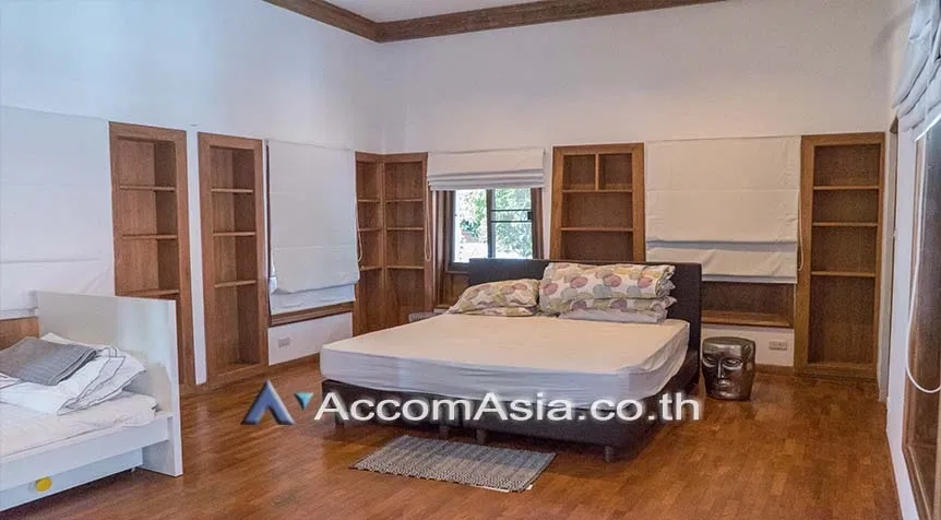 picture 🔼🔽 AccomA 📩 Thai-style private pool house with warm wooden interiors in Sukhumvit (AA26915) - 16/20