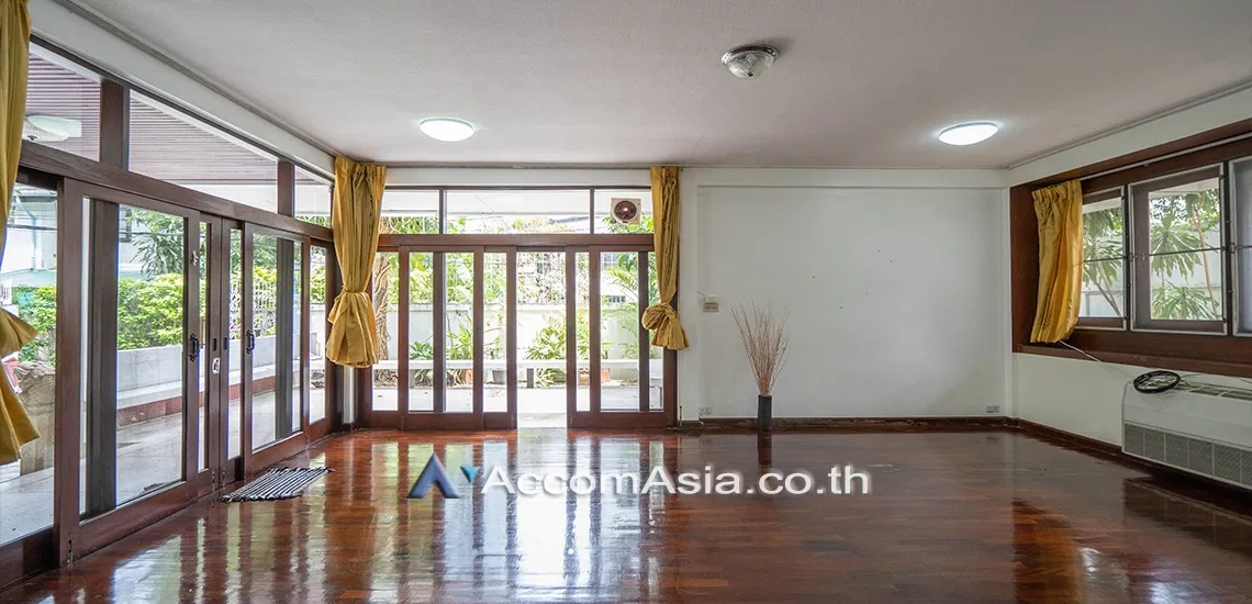 picture 🔼🔽 AccomA 📩 Classic detached home with garden and spacious interior in Sathorn (AA29914) - 7/20