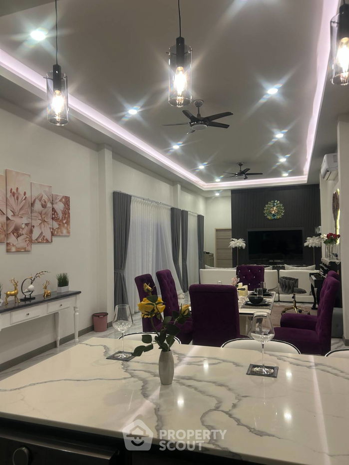 รูป วิลล่า 5-ห้องนอน ใน ทับใต้ (ID 2283684) - รูปที่ 10/30