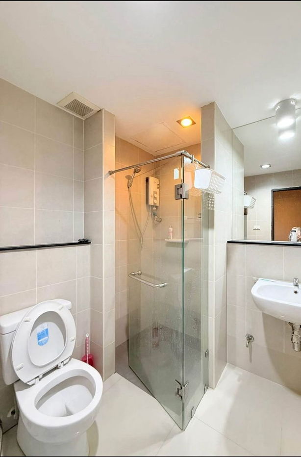 รูป 🎊 ให้เช่า Oneplus Condo มหิดล – ห้องมุม วิวดอยสุเทพ 🌄 - รูปที่ 3/3