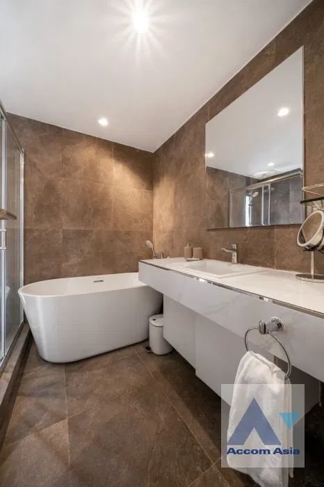 picture 🔼🔽 AccomA 📩 Newly renovated 2 BR Condominium @The Alcove 49 (AA43758) - 17/20