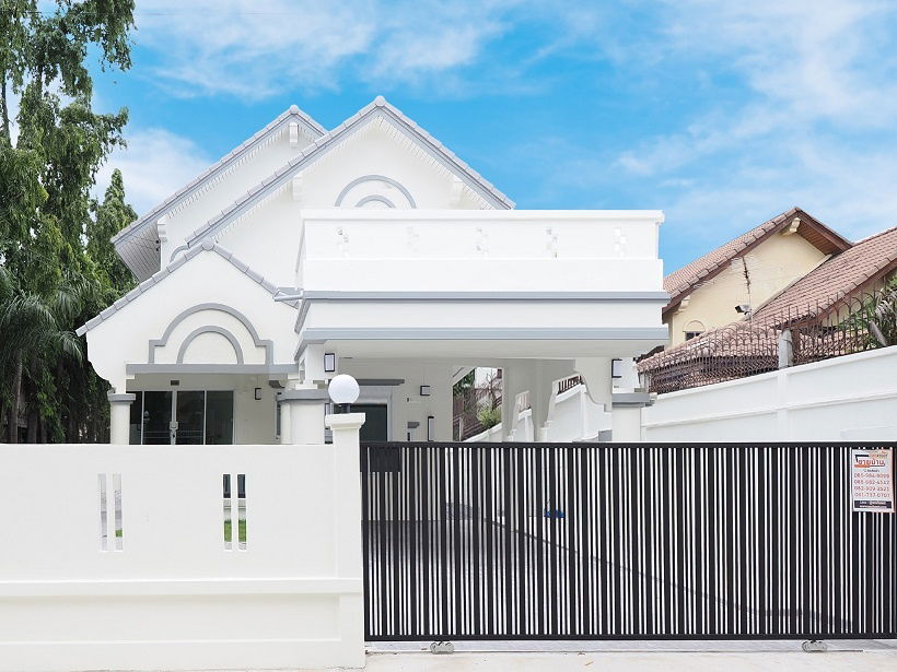 รูป ขายราคาพิเศษ บ้านเดี่ยว 2 ชั้น 105 ตร.ว. ม.เมืองเอก โครงการ5 ขนาด 6นอน 4น้ำ บ้านหลังใหญ่ ฟังชั่นดีเยี่ยม พร้อมเฟอร์ พื้นที่กว้าง [รังสิต-ปทุมธานี] - รูปที่ 1/18