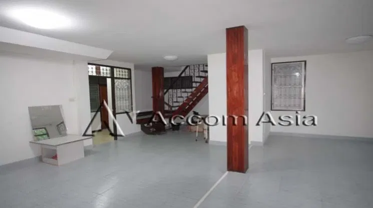picture 🔼🔽 AccomA 📩 Home Office 4 BR House in Khwaeng Sam Sen Nai (2319299) - 3/9