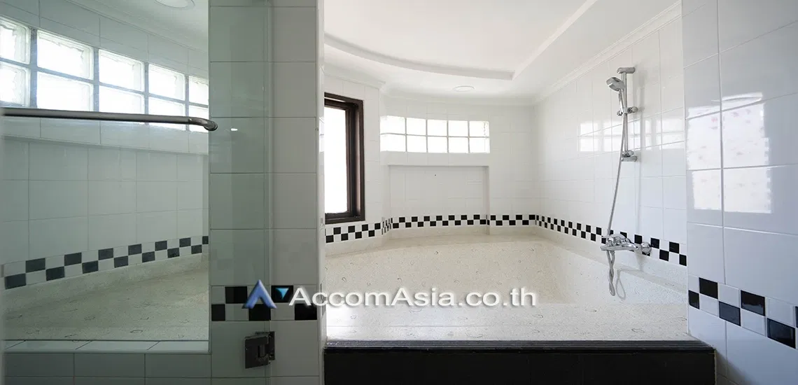 รูป 🔼🔽 AccomA 📩 Pet friendly 3 BR Condominium @Kallista Mansion (AA14512) - รูปที่ 15/15