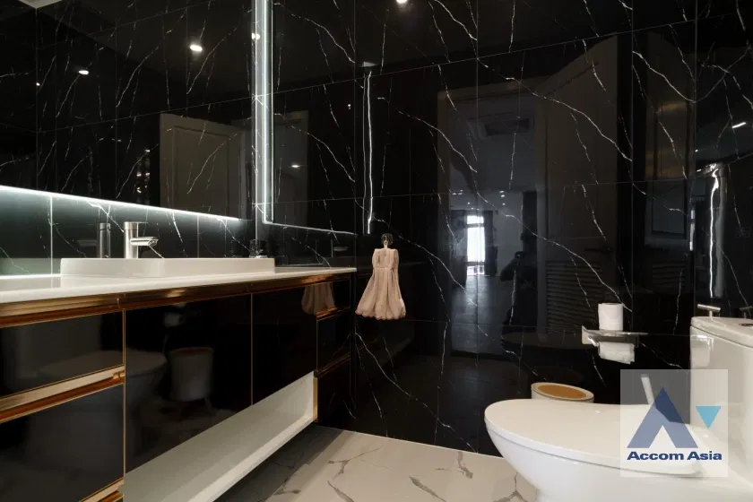 รูป 🔼🔽 AccomA 📩 Elegant condominuim with spacious lounge area in prime Asoke location (AA37710) - รูปที่ 11/20