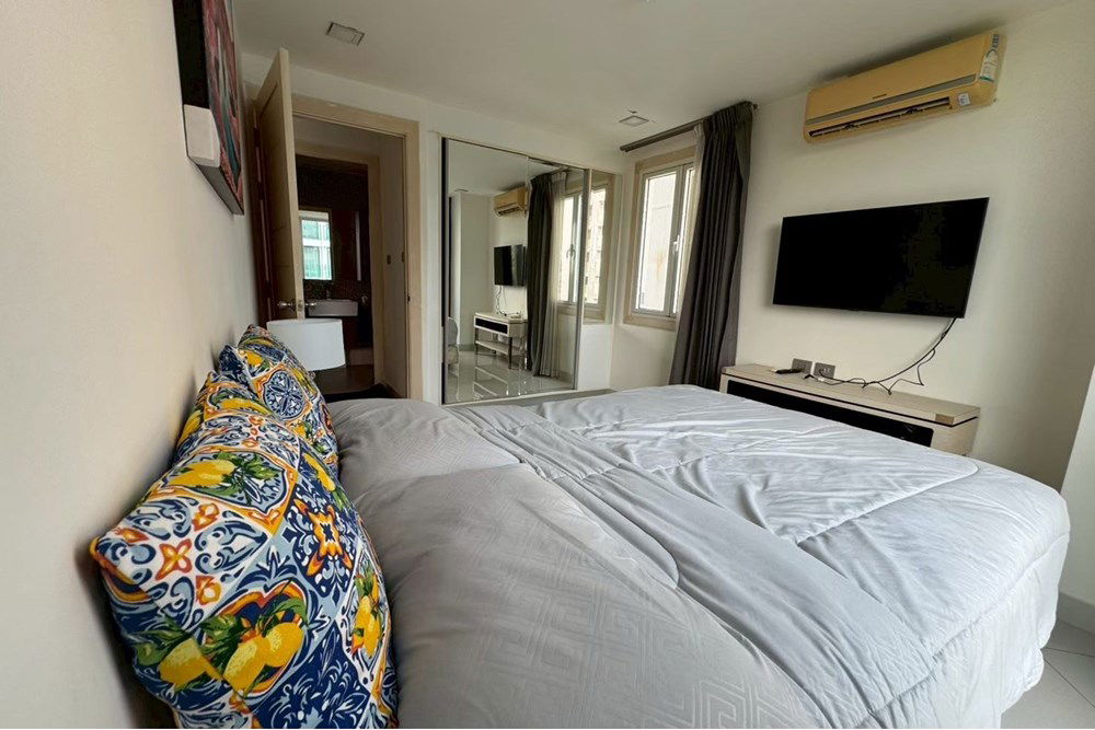picture [920611001-377] Urban Oasis Condo in Pattaya - 1BR, Great Amenities - 21/29