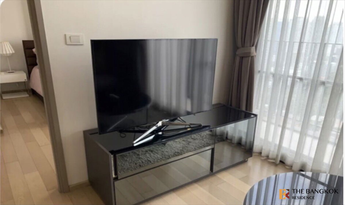 picture HQ By Sansiri 💫Luxury Condo in Central City Location✨Near BTS Thonglo - 7/11
