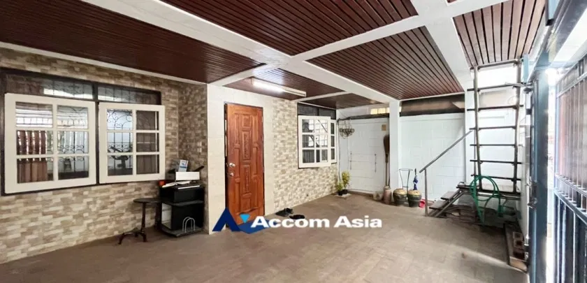 รูป 🔼🔽 AccomA 📩  3 BR Townhouse in Khlong Ton Nuea (AA13908) - รูปที่ 2/19