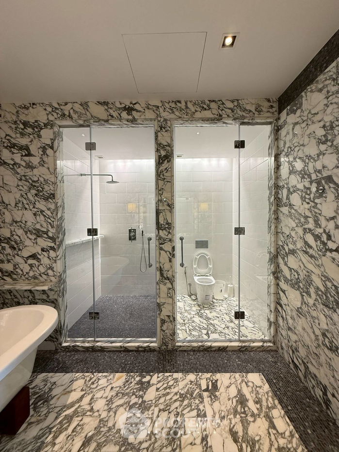 picture 2-BR Condo at The Ritz-Carlton Residences, Bangkok near BTS Chong Nonsi (ID 2285260) - 9/11