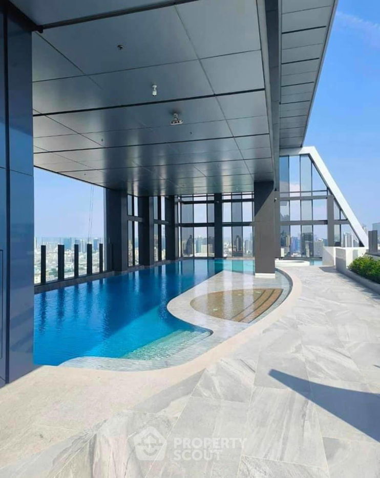 picture 1-BR Condo at The Extro Phayathai–Rangnam near BTS Victory Monument (ID 1974766) - 10/11