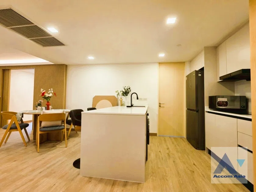 รูป 🔼🔽 AccomA 📩 Elegant condominium in Chitlom at Somkid Gardens (AA38889) - รูปที่ 6/12