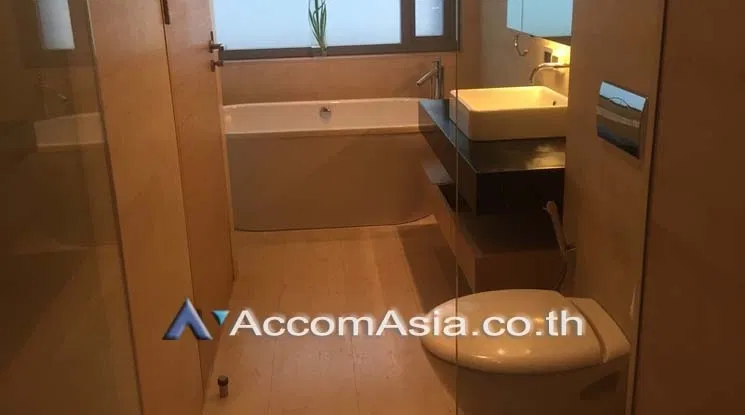 picture 🔼🔽 AccomA 📩  2 BR Condominium @Saladaeng Residences (1520218) - 9/10
