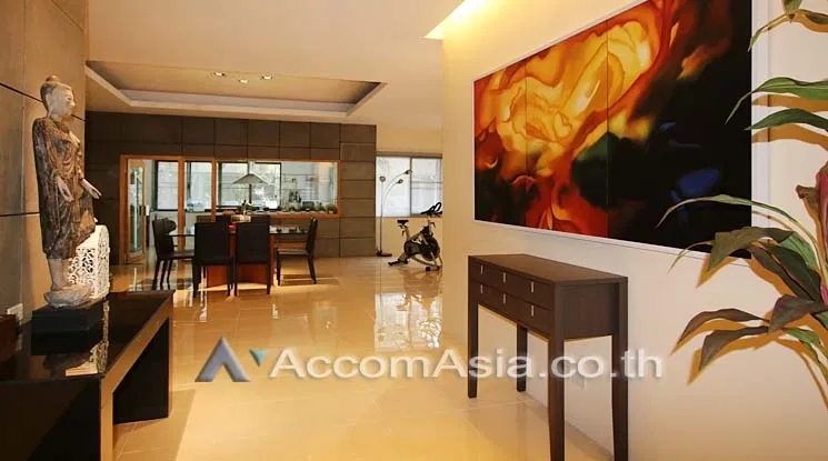 picture 🔼🔽 AccomA 📩  3 BR Condominium @Pearl Garden (AA10746) - 10/10
