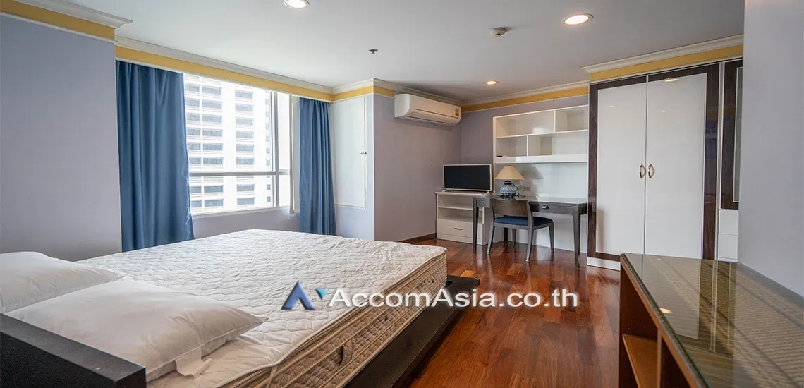 รูป 🔼🔽 AccomA 📩  2 BR Condominium @Urbana Langsuan (23717) - รูปที่ 6/8