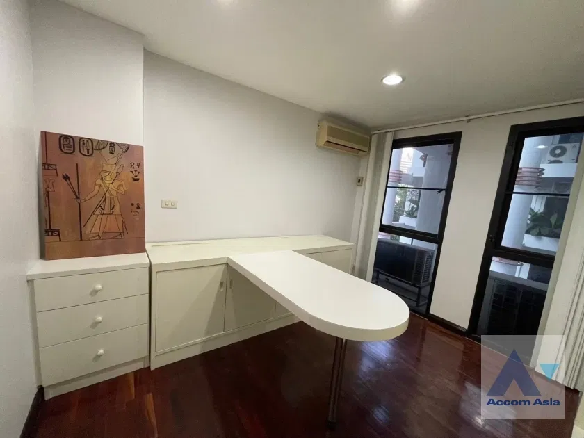 รูป 🔼🔽 AccomA 📩  3 BR Condominium @La Maison Ruamrudee (AA43415) - รูปที่ 13/14