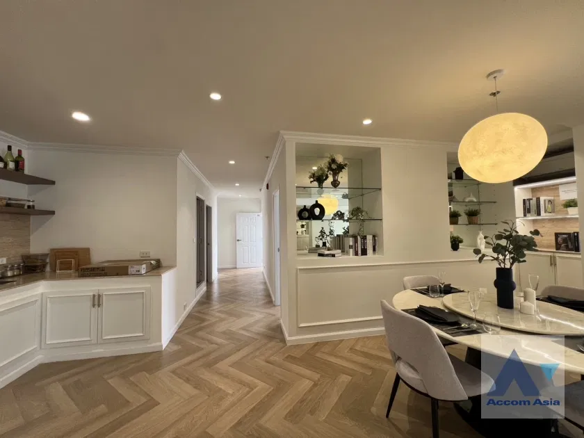 รูป 🔼🔽 AccomA 📩 Fully Renovated Condo with Luxe Finishes at Moon Tower (AA42789) - รูปที่ 5/20