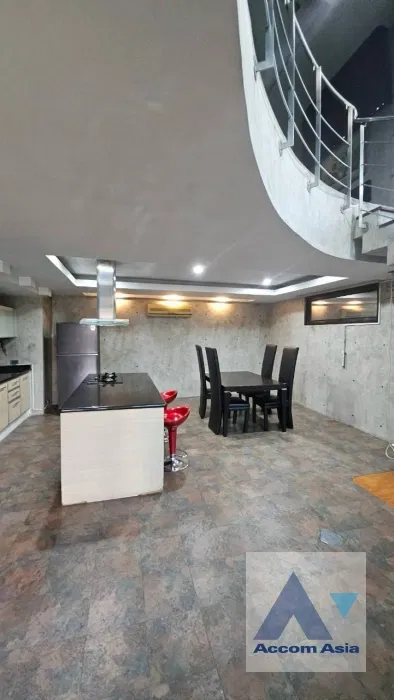 picture 🔼🔽 AccomA 📩 Loft-Style House for Rent in Ploenchit, Bangkok - Near BTS Ploenchit (AA43397) - 4/19