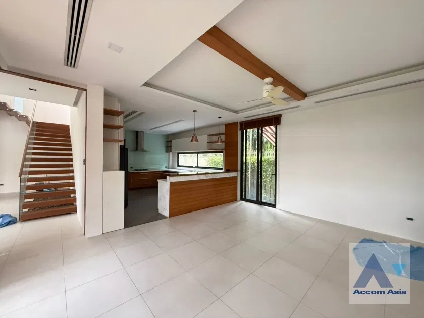 รูป 🔼🔽 AccomA 📩  Contemporary Tropical Home with Pool and Garden Views (AA43456) - รูปที่ 7/20