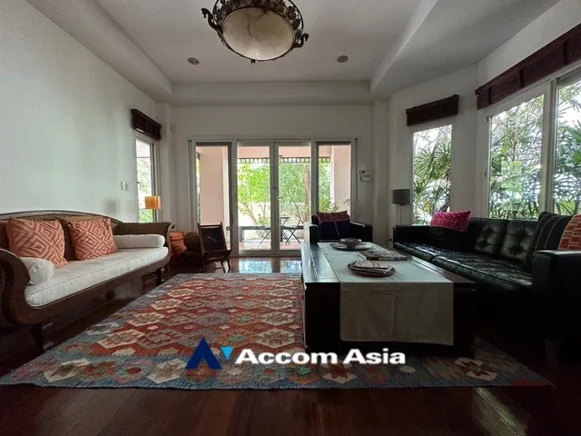 picture 🔼🔽 AccomA 📩  4 BR House in Khlong Ton Nuea (59440) - 4/20