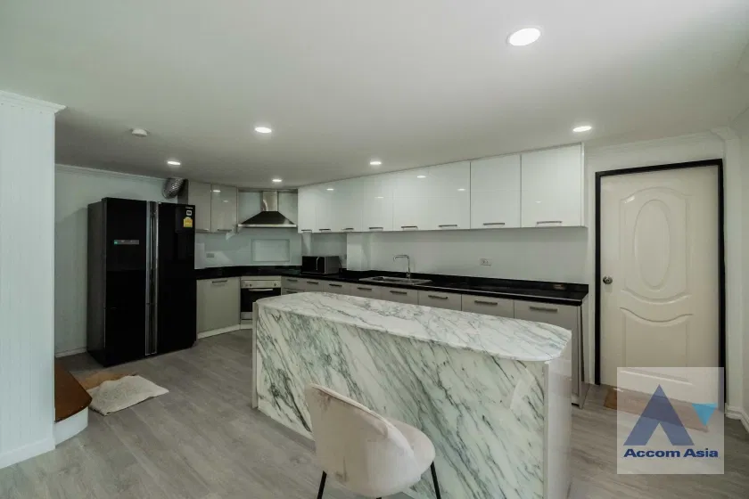 picture 🔼🔽 AccomA 📩  4 BR Townhouse @Fantasia Villa 2 (AA39256) - 3/20