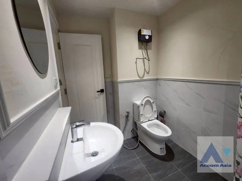 picture 🔼🔽 AccomA 📩 Pet friendly 2 BR Condominium @The Waterford Diamond (26919) - 7/8